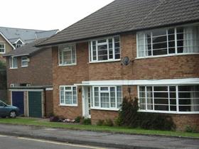2 bedroom Maisonette...